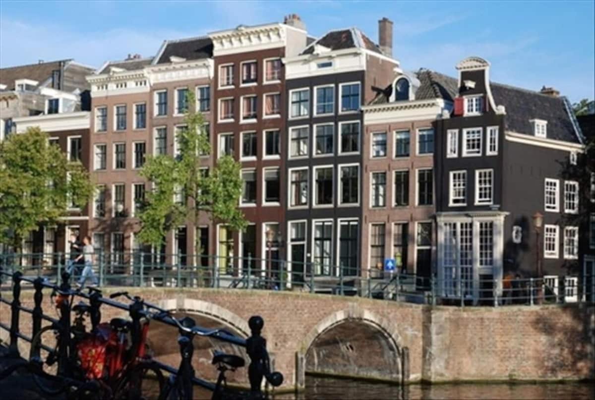 City-Centre Cozy And Comfortable Apartment Amsterdam Eksteriør billede